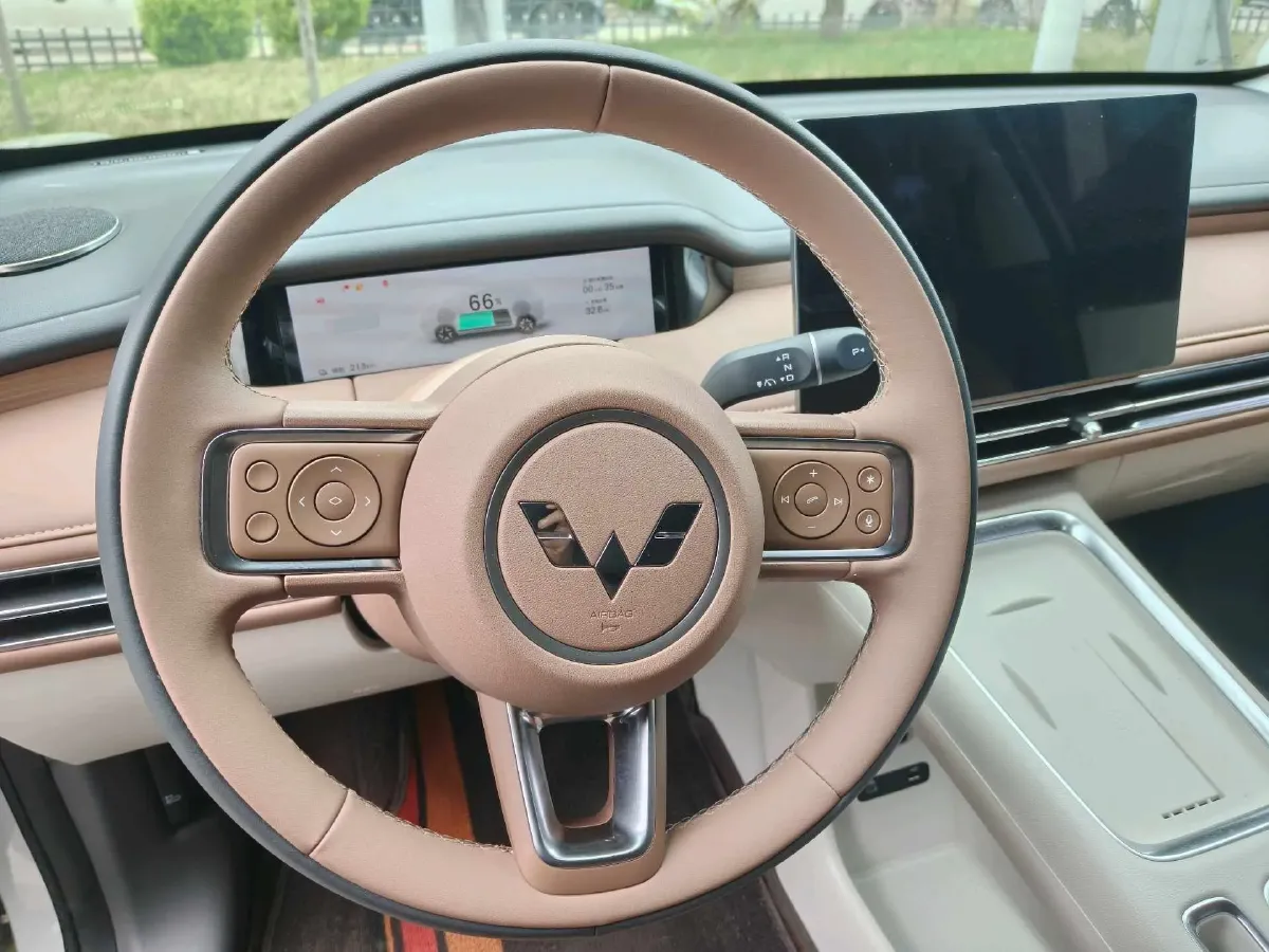 2025 WuLing HongGuang New Energy REEV 99HP REEV,autocango,china used car exporter,china ev exporter,chinese used car exporter,chinese used ev exporter