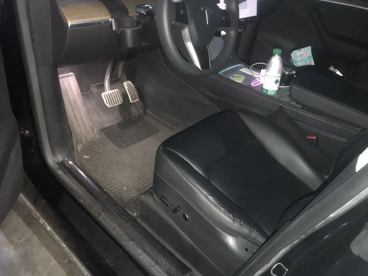 2022 Tesla Model Y BEV 60KWH,autocango,china used car exporter,china ev exporter,chinese used car exporter,chinese used ev exporter