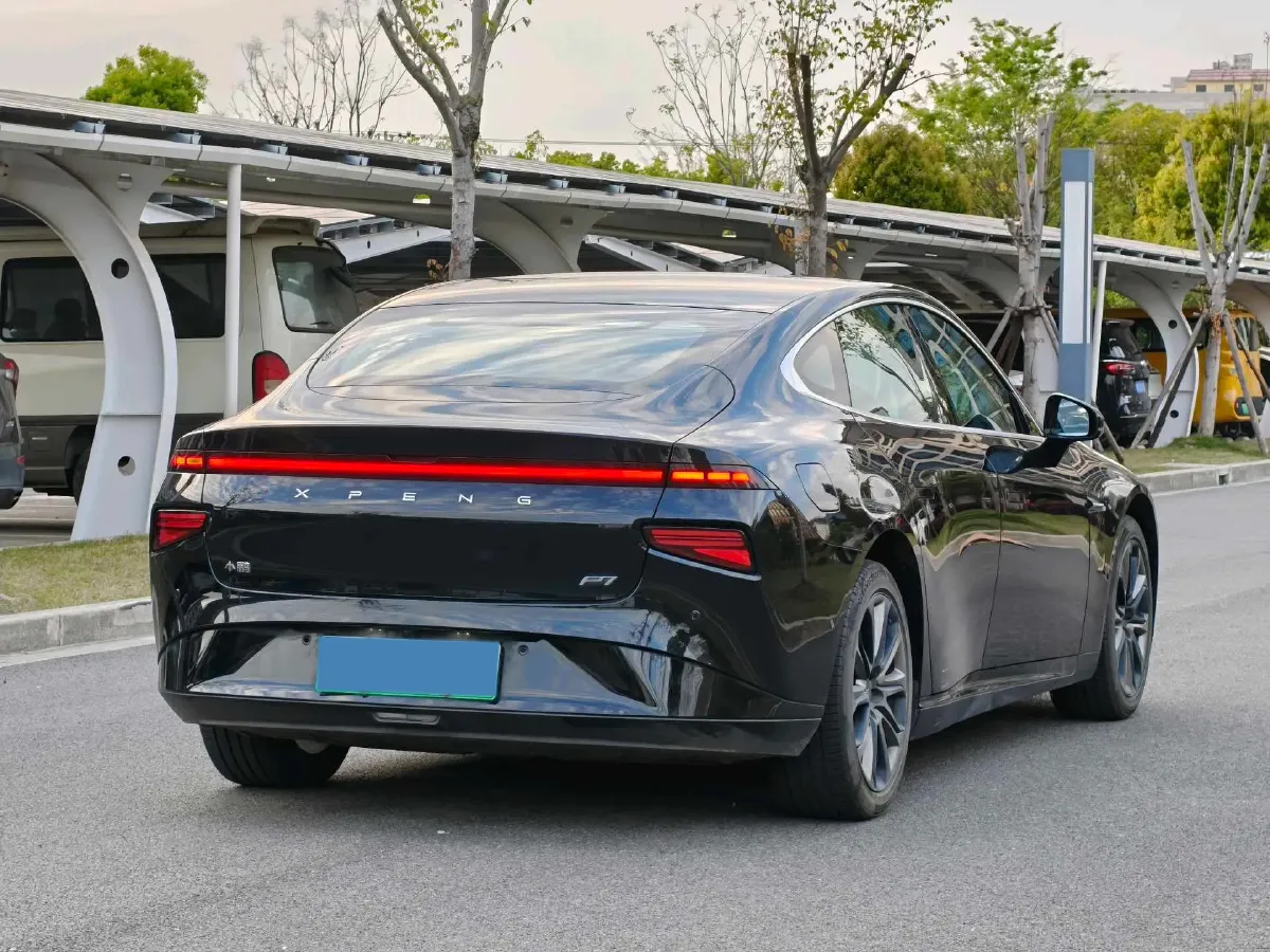 2020 Xpeng P7 BEV 70.8KWH,autocango,china used car exporter,china ev exporter,chinese used car exporter,chinese used ev exporter