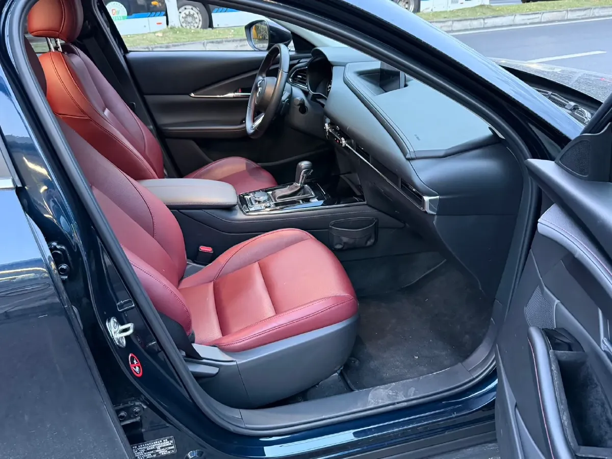 2022 Mazda CX-30 2.0L 158HP L4 6AT,autocango,china used car exporter,china ev exporter,chinese used car exporter,chinese used ev exporter