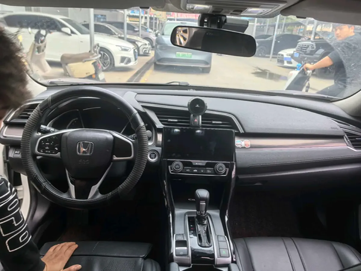 2019 Honda Civic 1.5T 177HP L4 CVT,autocango,china used car exporter,china ev exporter,chinese used car exporter,chinese used ev exporter