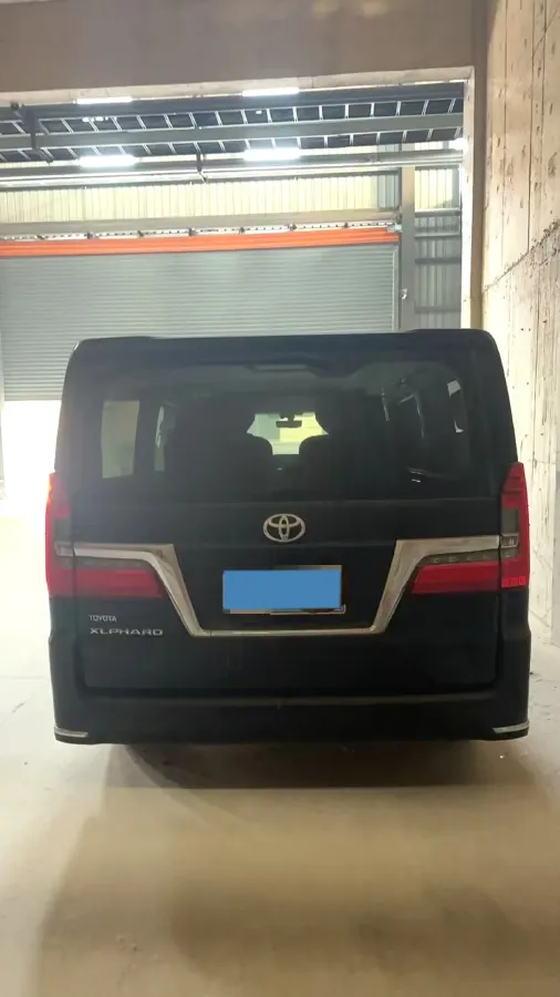 2020 Iveco OuSheng 3.0T 146HP L4 8AT,autocango,china used car exporter,china ev exporter,chinese used car exporter,chinese used ev exporter