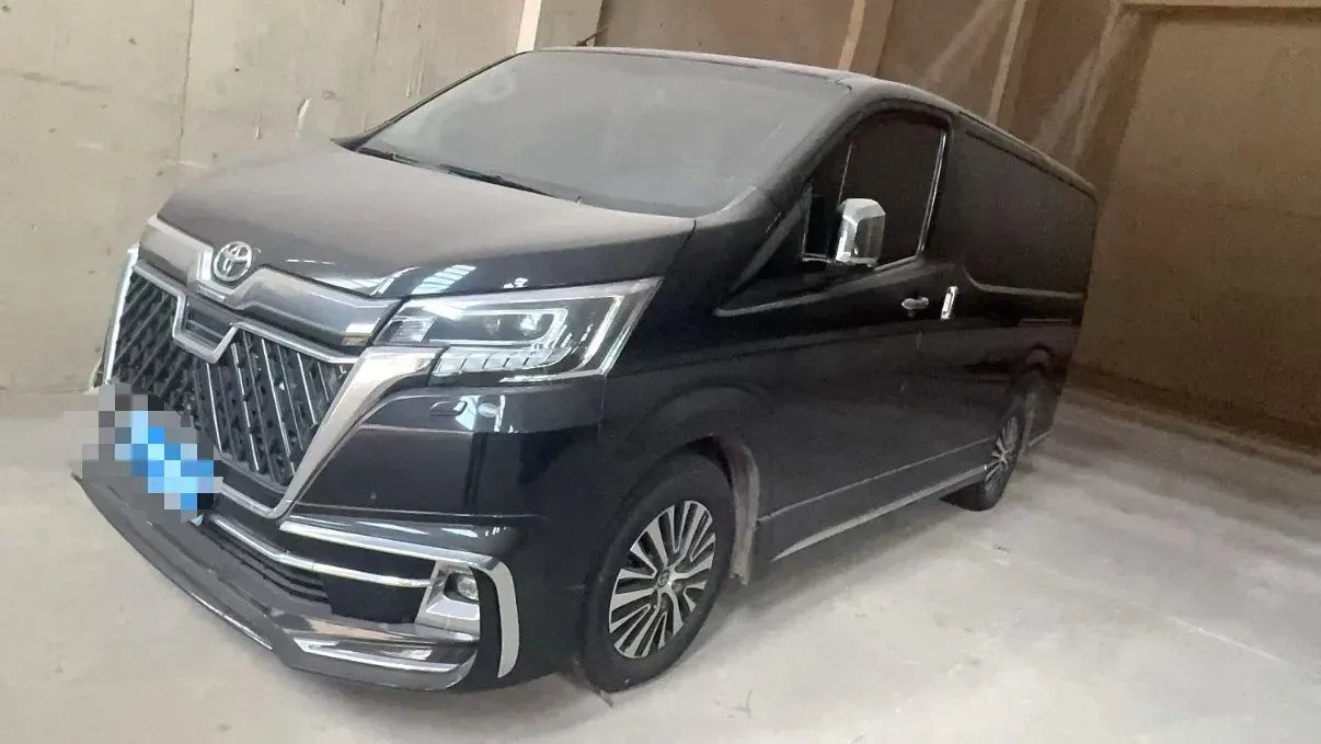 2020 Iveco OuSheng 3.0T 146HP L4 8AT,autocango,china used car exporter,china ev exporter,chinese used car exporter,chinese used ev exporter