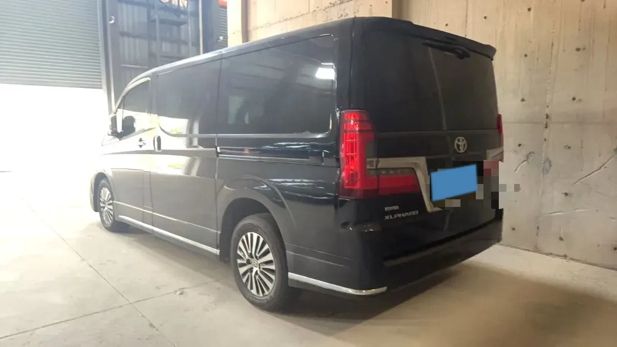 2020 Iveco OuSheng 3.0T 146HP L4 8AT,autocango,china used car exporter,china ev exporter,chinese used car exporter,chinese used ev exporter