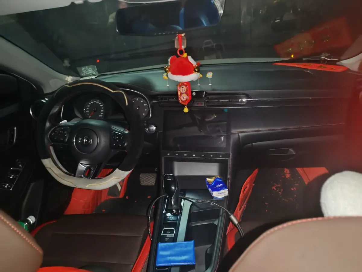 2020 MG MG6 1.5T 181HP L4 7DCT,autocango,china used car exporter,china ev exporter,chinese used car exporter,chinese used ev exporter