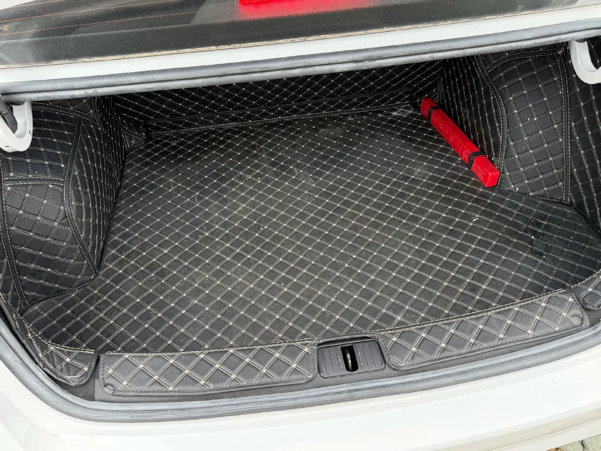 2021 Roewe i5 1.5L 120HP L4 CVT,autocango,china used car exporter,china ev exporter,chinese used car exporter,chinese used ev exporter