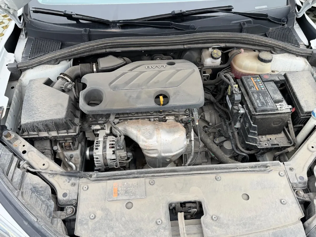 2021 Roewe i5 1.5L 120HP L4 CVT,autocango,china used car exporter,china ev exporter,chinese used car exporter,chinese used ev exporter