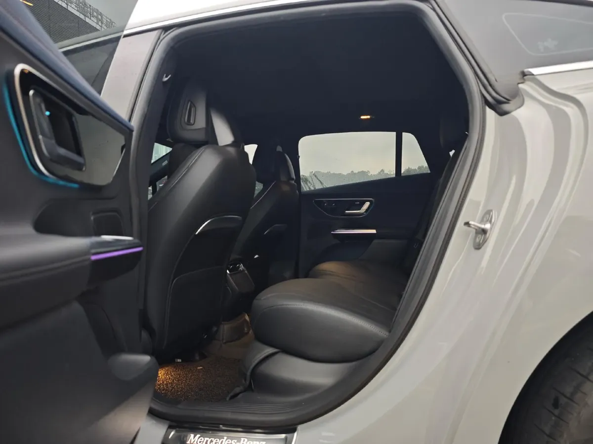 2022 Mercedes-Benz EQE Class BEV 96.1KWH,autocango,china used car exporter,china ev exporter,chinese used car exporter,chinese used ev exporter