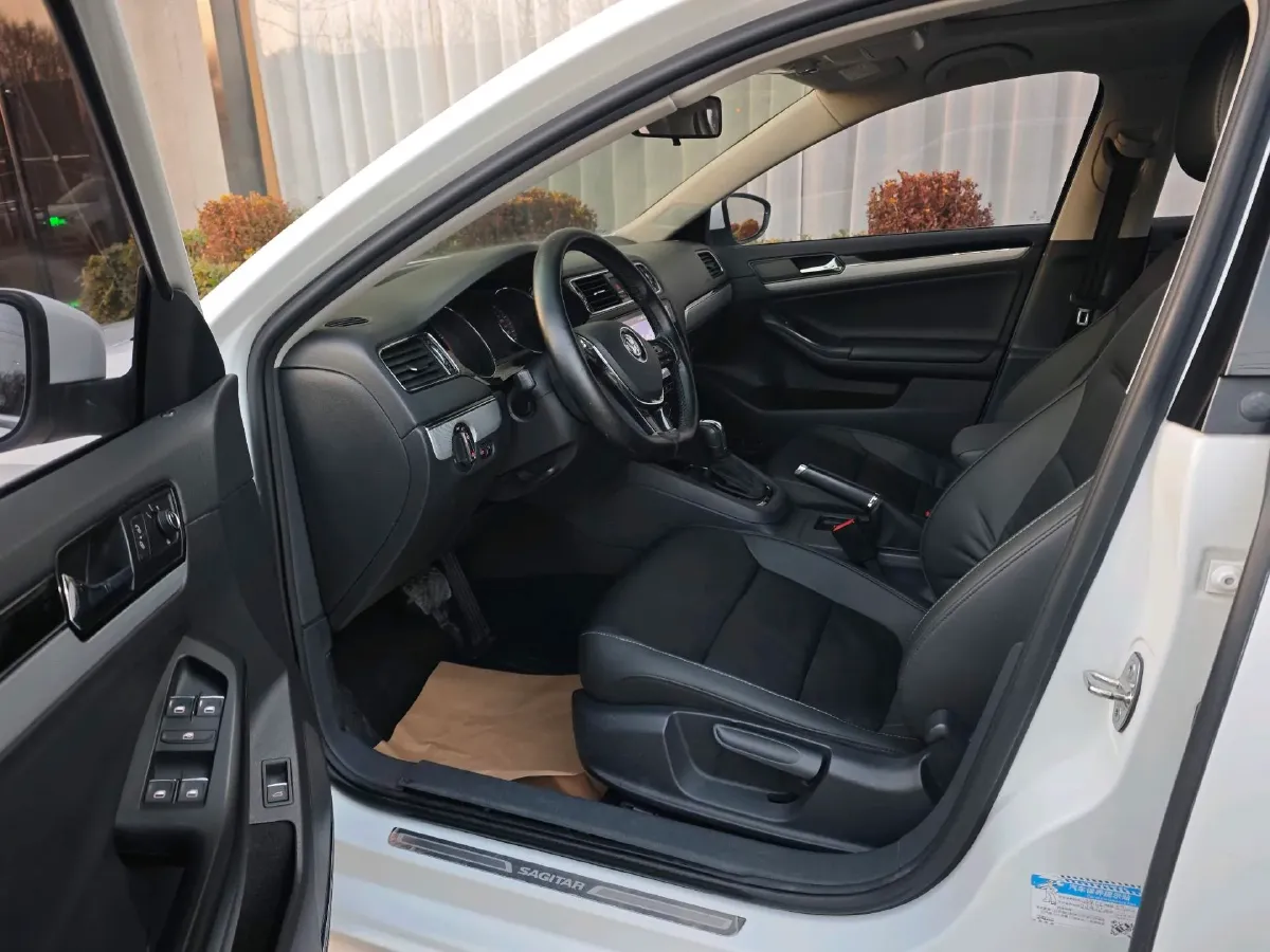 2018 JMC YuSheng S350 2.0T 141HP L4 6AT,autocango,china used car exporter,china ev exporter,chinese used car exporter,chinese used ev exporter