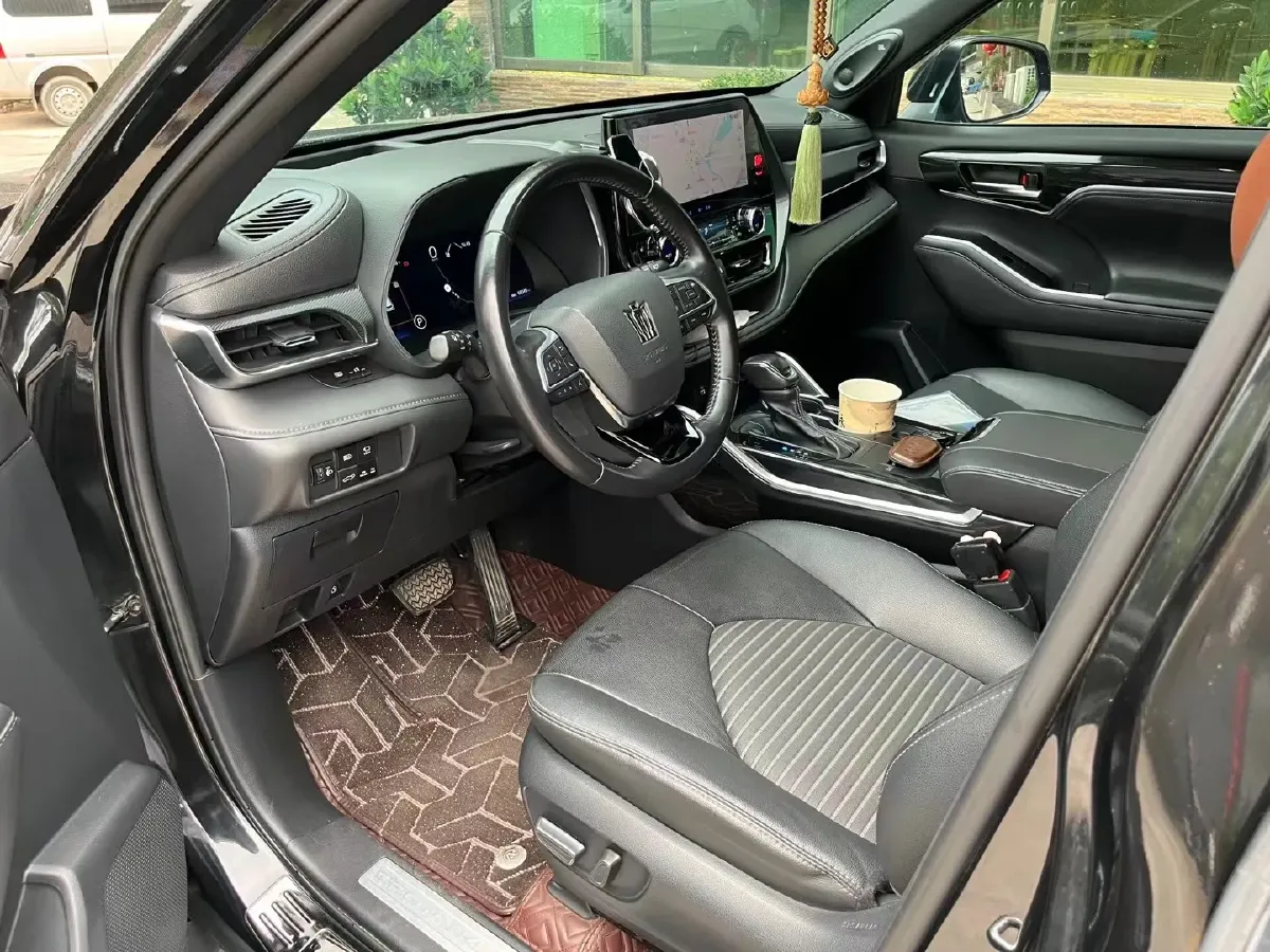 2022 Toyota Crown Kluger 2.5L 192HP L4 E-CVT Hybrid,autocango,china used car exporter,china ev exporter,chinese used car exporter,chinese used ev exporter
