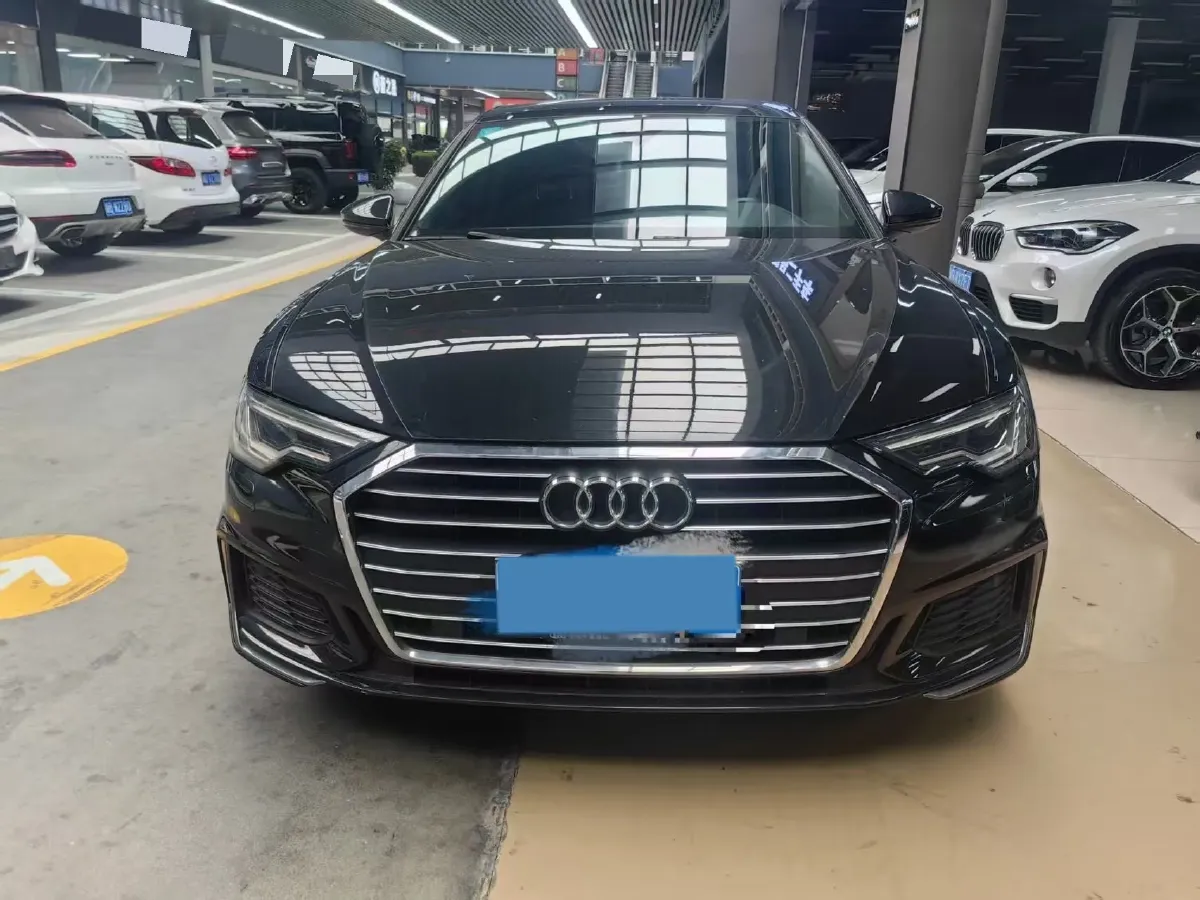 2020 Audi A6L 2.0T 190HP L4 7DCT,autocango,china used car exporter,china ev exporter,chinese used car exporter,chinese used ev exporter