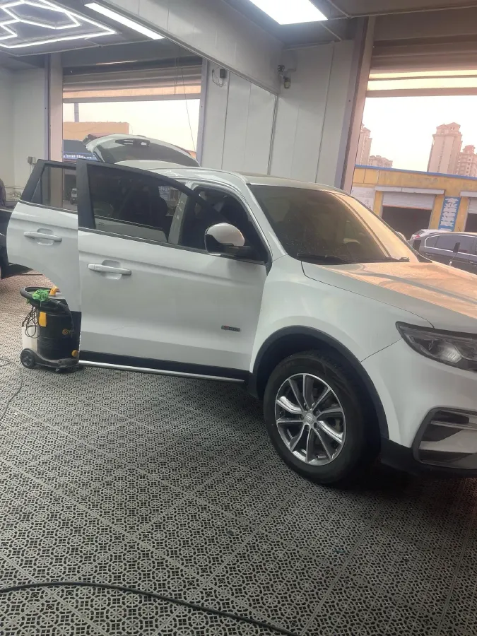 2020 Roewe i6 1.5T 169HP L4 7DCT,autocango,china used car exporter,china ev exporter,chinese used car exporter,chinese used ev exporter