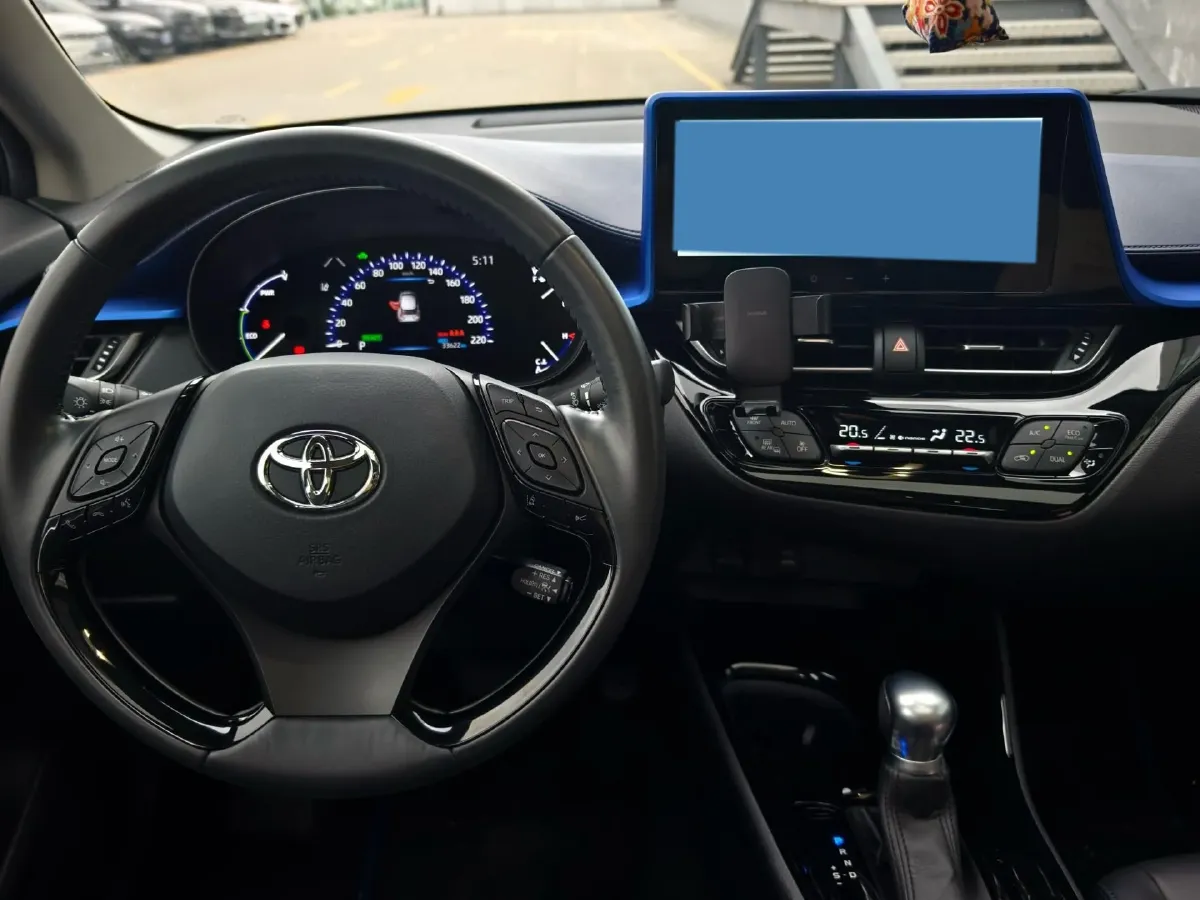 2023 Toyota C-HR 2.0L 146HP L4 E-CVT Hybrid,autocango,china used car exporter,china ev exporter,chinese used car exporter,chinese used ev exporter