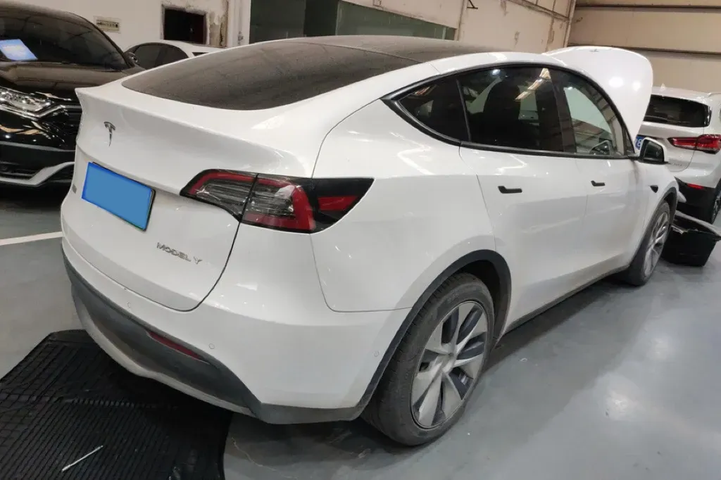 2021 Tesla Model Y BEV 60KWH,autocango,china used car exporter,china ev exporter,chinese used car exporter,chinese used ev exporter