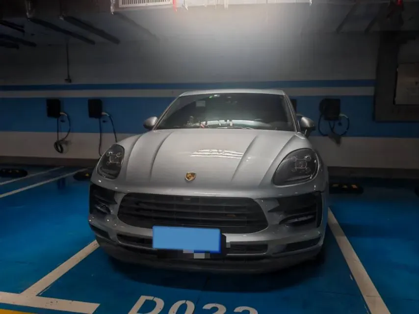 2018 Porsche Macan 2.0T 252HP L4 7DCT,autocango,china used car exporter,china ev exporter,chinese used car exporter,chinese used ev exporter