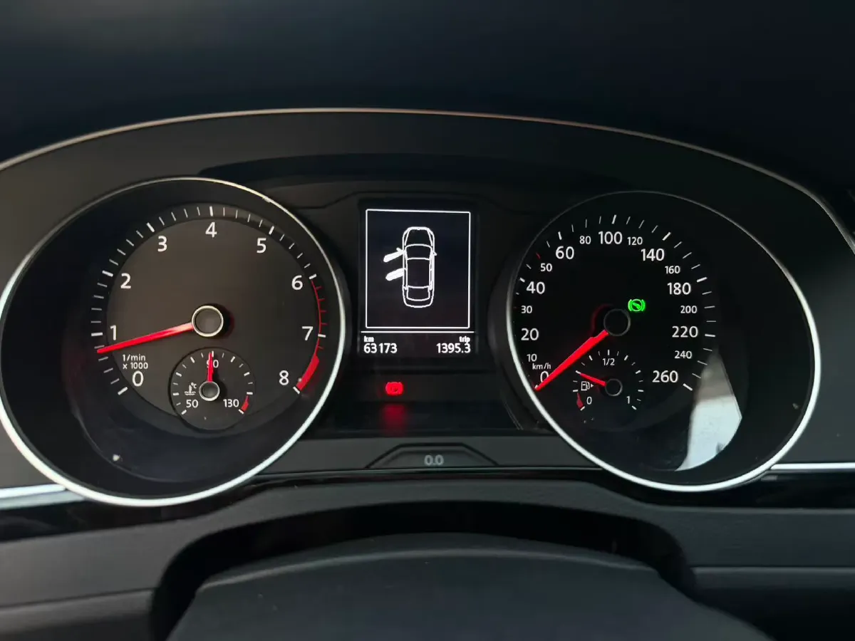 2020 Volkswagen Magotan 2.0T 186HP L4 7DCT,autocango,china used car exporter,china ev exporter,chinese used car exporter,chinese used ev exporter