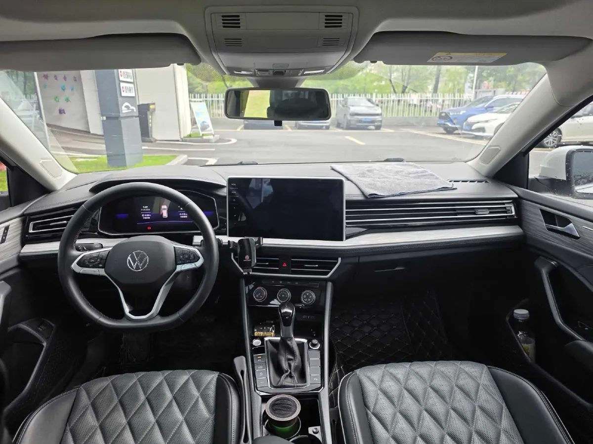 2023 Volkswagen Sagitar 1.5T 160HP L4 7DCT,autocango,china used car exporter,china ev exporter,chinese used car exporter,chinese used ev exporter