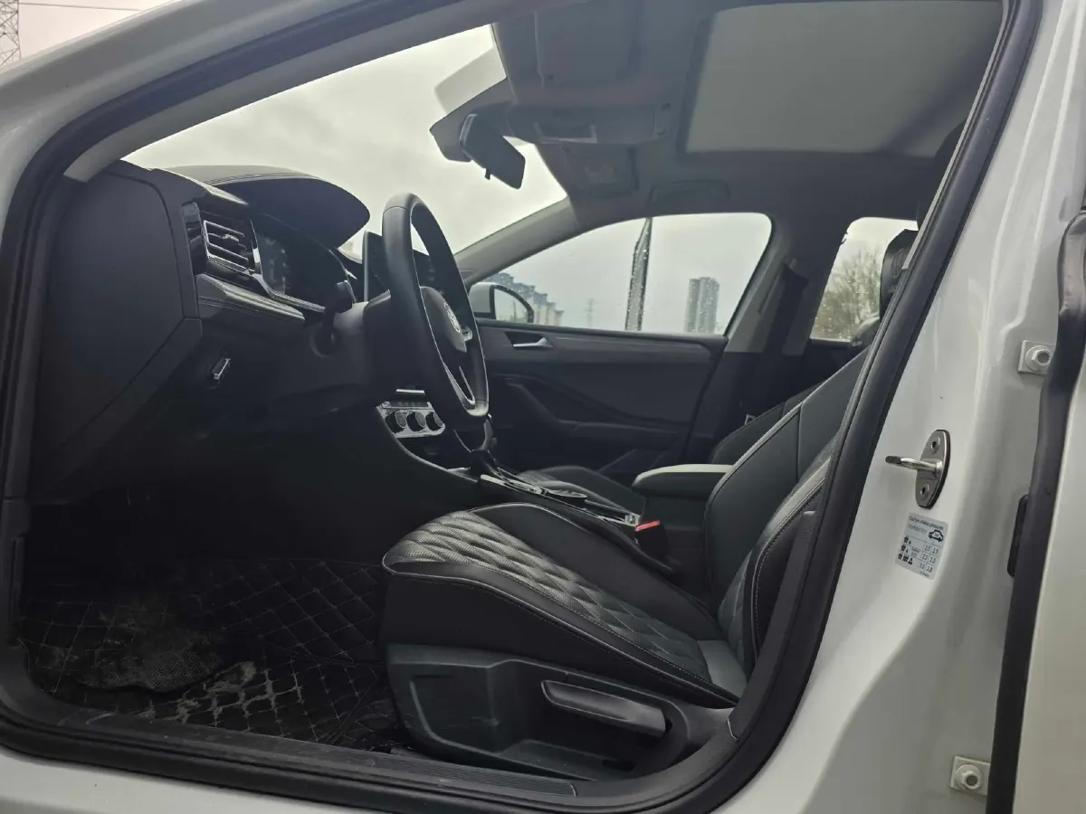 2023 Volkswagen Sagitar 1.5T 160HP L4 7DCT,autocango,china used car exporter,china ev exporter,chinese used car exporter,chinese used ev exporter