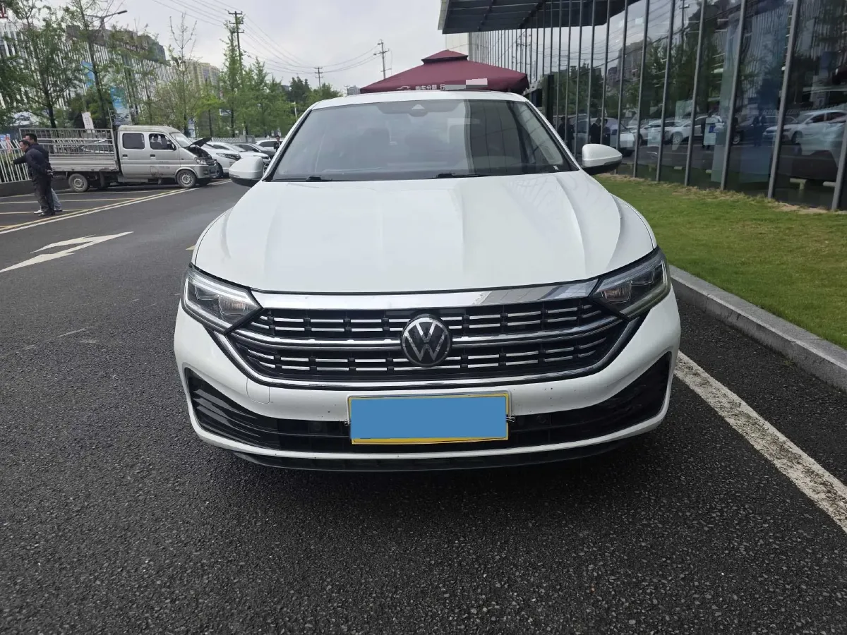 2023 Volkswagen Sagitar 1.5T 160HP L4 7DCT,autocango,china used car exporter,china ev exporter,chinese used car exporter,chinese used ev exporter