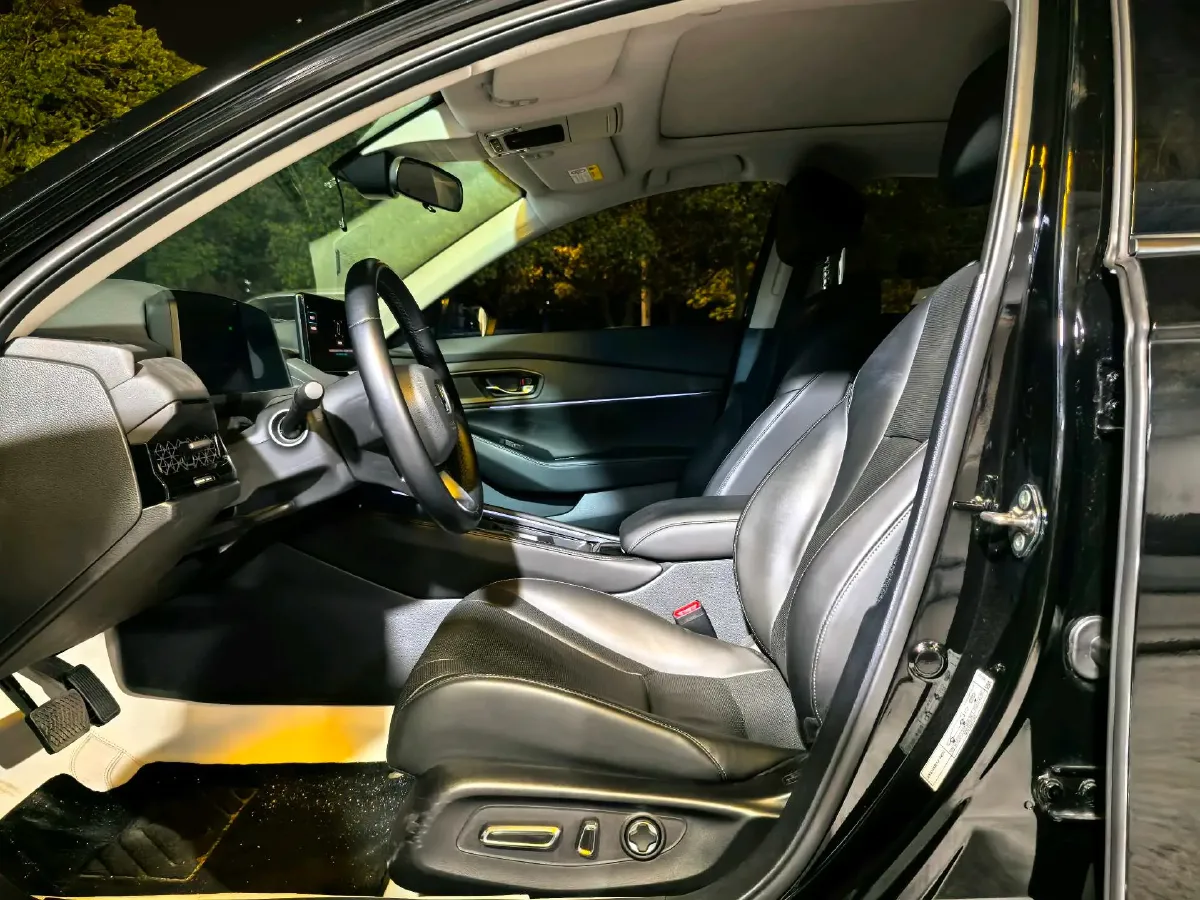 2023 Honda Accord 1.5T 192HP L4 CVT,autocango,china used car exporter,china ev exporter,chinese used car exporter,chinese used ev exporter