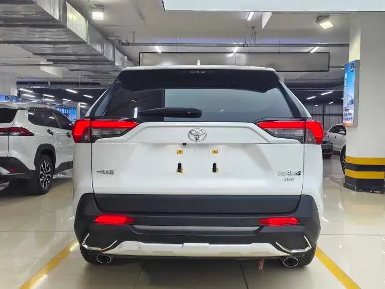 2021 Toyota RAV4 2.0L 171HP L4 CVT,autocango,china used car exporter,china ev exporter,chinese used car exporter,chinese used ev exporter