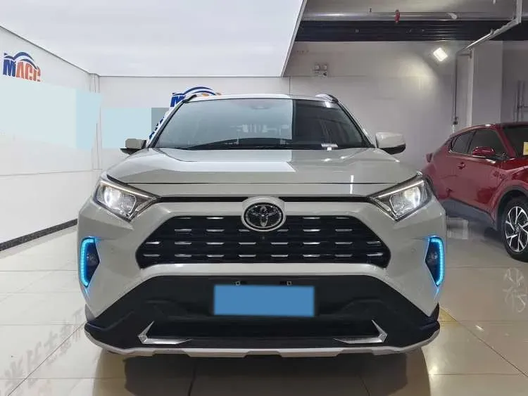 2021 Toyota RAV4 2.0L 171HP L4 CVT,autocango,china used car exporter,china ev exporter,chinese used car exporter,chinese used ev exporter