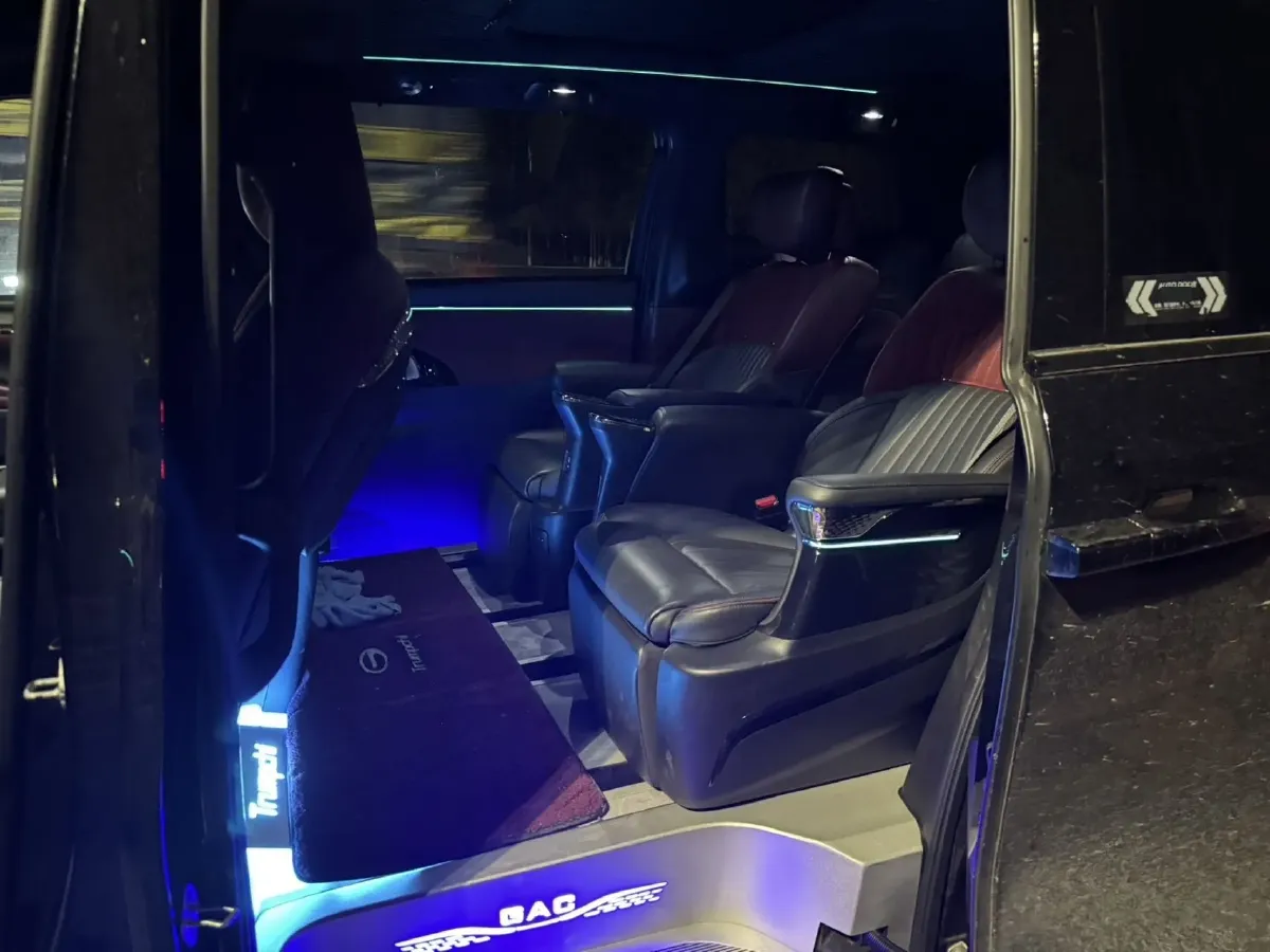 2023 GAC Trumpchi M8 2.0T 252HP L4 8AT,autocango,china used car exporter,china ev exporter,chinese used car exporter,chinese used ev exporter