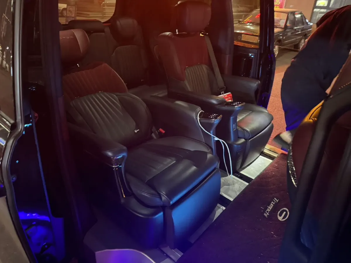 2023 GAC Trumpchi M8 2.0T 252HP L4 8AT,autocango,china used car exporter,china ev exporter,chinese used car exporter,chinese used ev exporter