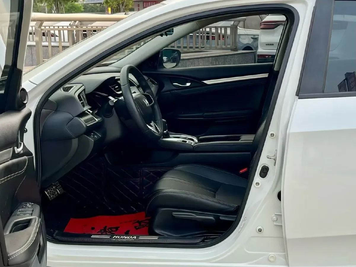 2019 Honda Civic 1.5T 177HP L4 CVT,autocango,china used car exporter,china ev exporter,chinese used car exporter,chinese used ev exporter