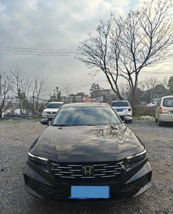 2025 Honda Accord 1.5T 192HP L4 CVT,autocango,china used car exporter,china ev exporter,chinese used car exporter,chinese used ev exporter
