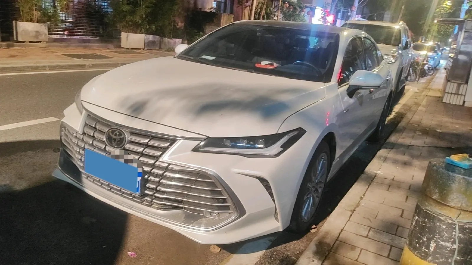 2024 Toyota Avalon 2.0L 152HP L4 E-CVT Hybrid,autocango,china used car exporter,china ev exporter,chinese used car exporter,chinese used ev exporter