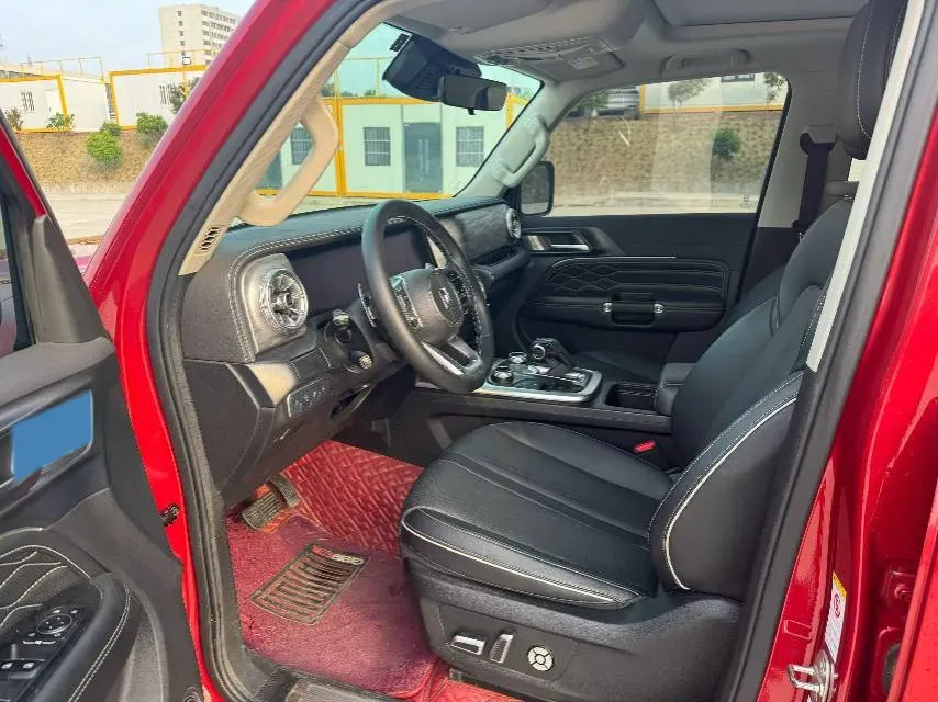 2021 Tank 300 2.0T 227HP L4 8AT,autocango,china used car exporter,china ev exporter,chinese used car exporter,chinese used ev exporter