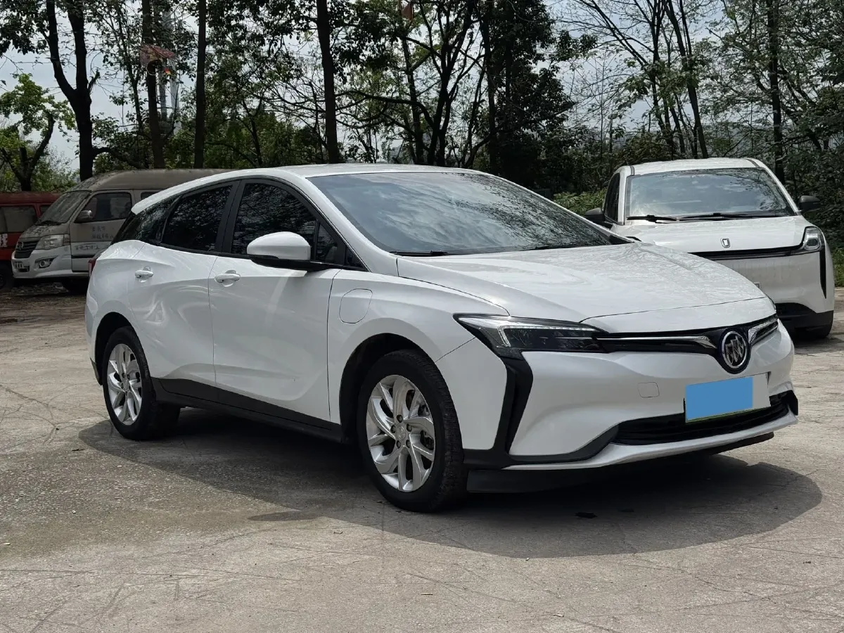 2022 Buick Envista 1.5T 184HP L4 CVT,autocango,china used car exporter,china ev exporter,chinese used car exporter,chinese used ev exporter