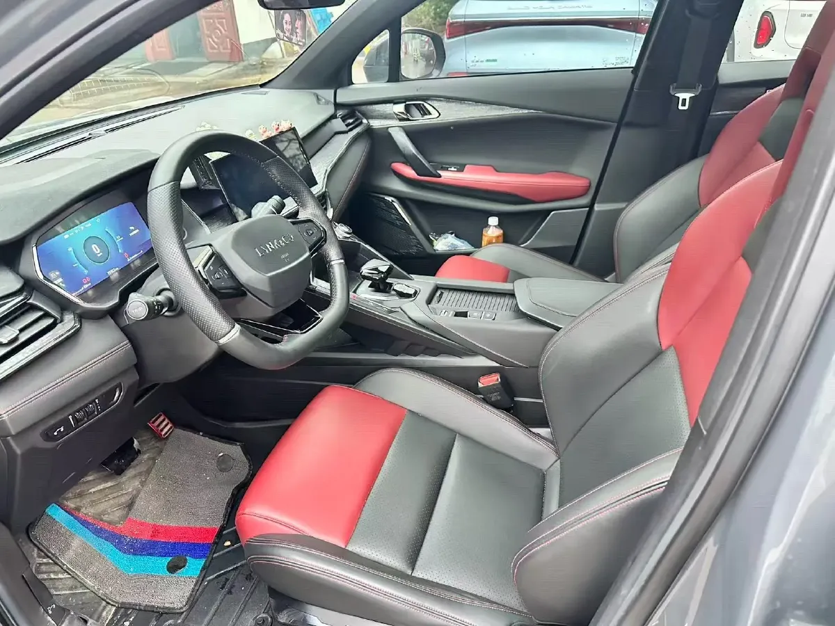 2020 LYNK&CO 06 1.5T 177HP L3 7DCT,autocango,china used car exporter,china ev exporter,chinese used car exporter,chinese used ev exporter