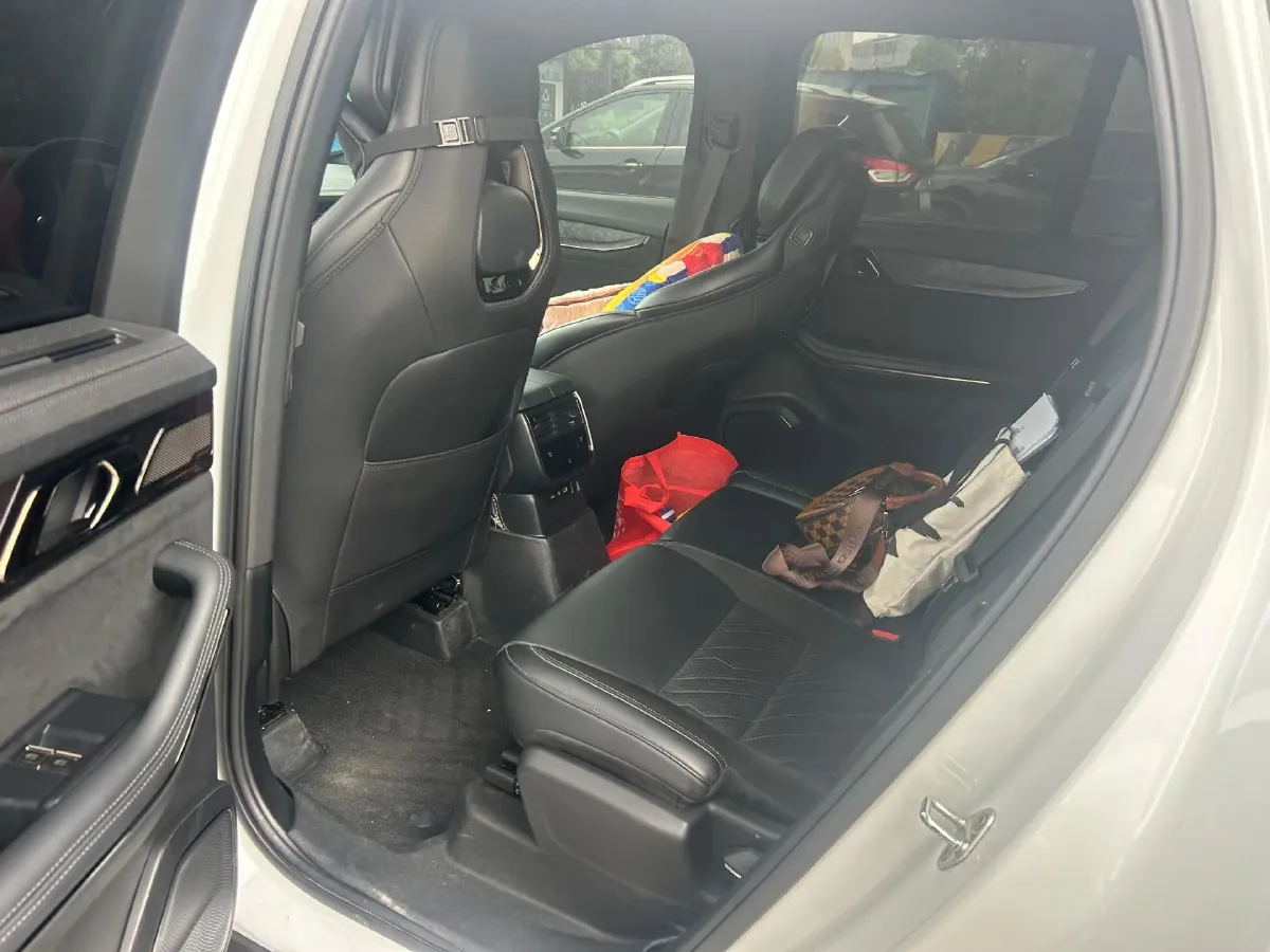 2021 LYNK&CO 09 EM-P 2.0T 254HP L4 8AT PHEV 18.83KWH,autocango,china used car exporter,china ev exporter,chinese used car exporter,chinese used ev exporter