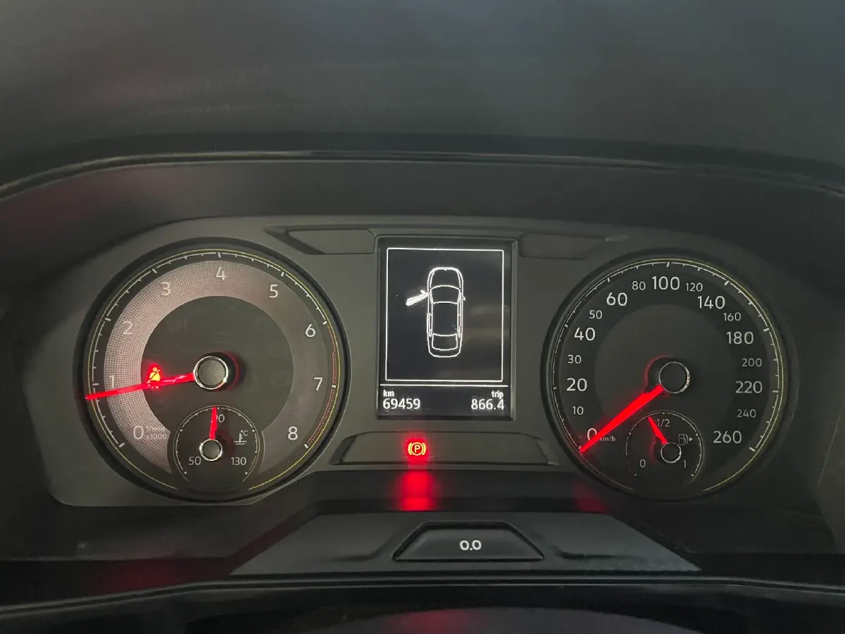 2019 Volkswagen Lavida 1.5L 113HP L4 5MT,autocango,china used car exporter,china ev exporter,chinese used car exporter,chinese used ev exporter