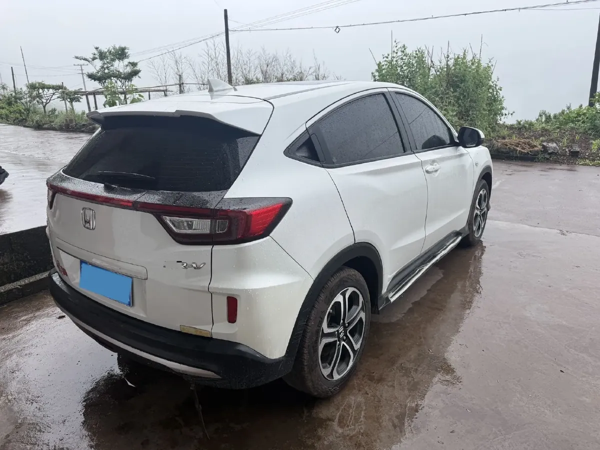 2022 Honda XR-V 1.5T 177HP L4 CVT,autocango,china used car exporter,china ev exporter,chinese used car exporter,chinese used ev exporter