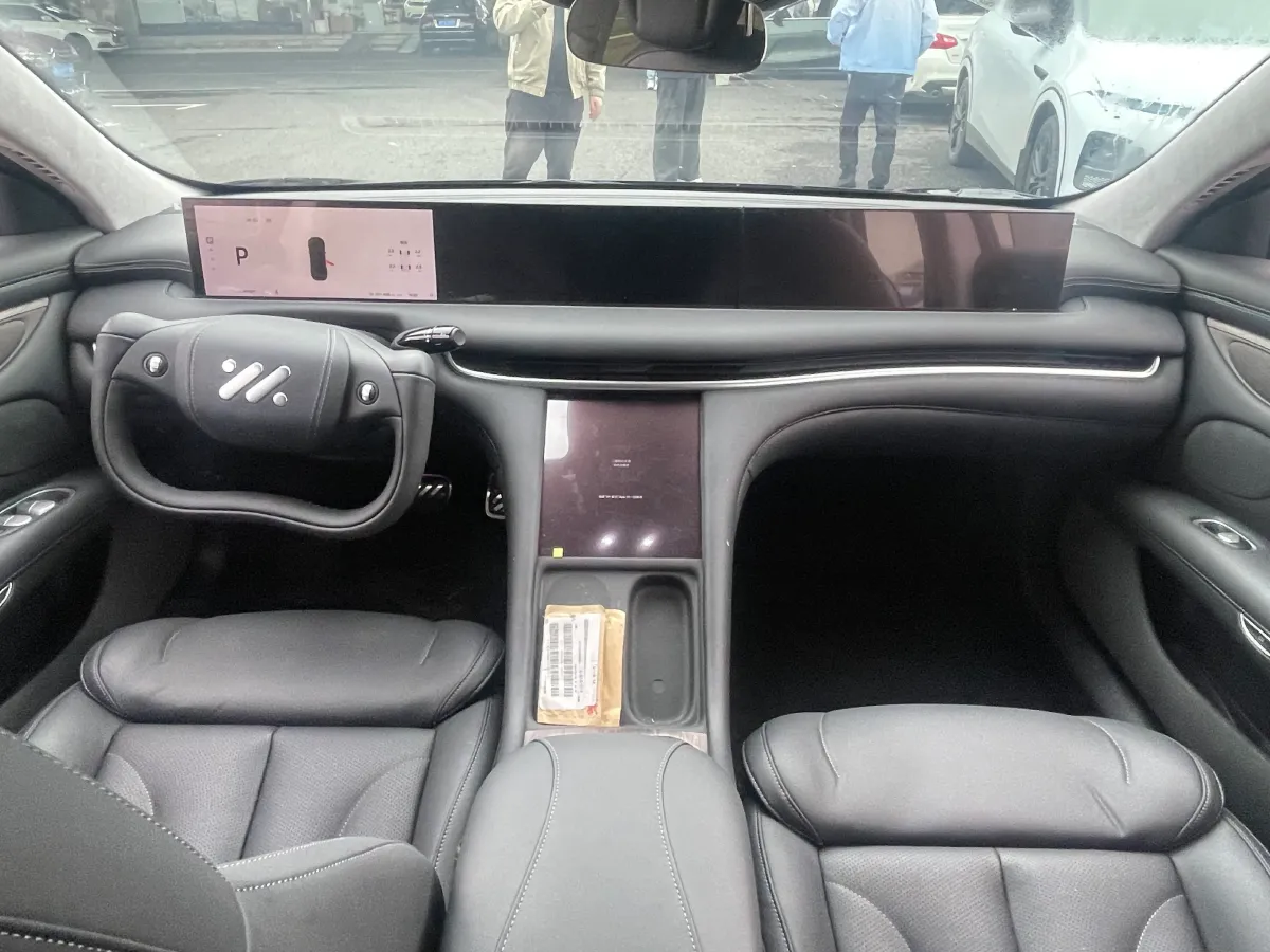 2024 IM L7 BEV 90KWH,autocango,china used car exporter,china ev exporter,chinese used car exporter,chinese used ev exporter