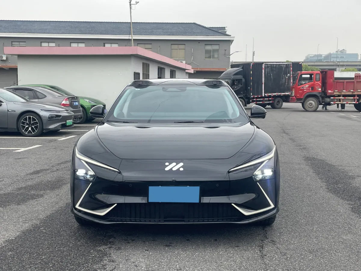 2024 IM L7 BEV 90KWH,autocango,china used car exporter,china ev exporter,chinese used car exporter,chinese used ev exporter