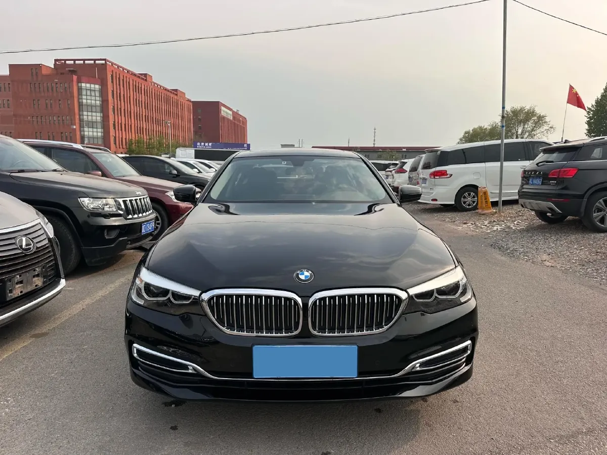 2020 BMW 5 Series 2.0T 184HP L4 8AT,autocango,china used car exporter,china ev exporter,chinese used car exporter,chinese used ev exporter