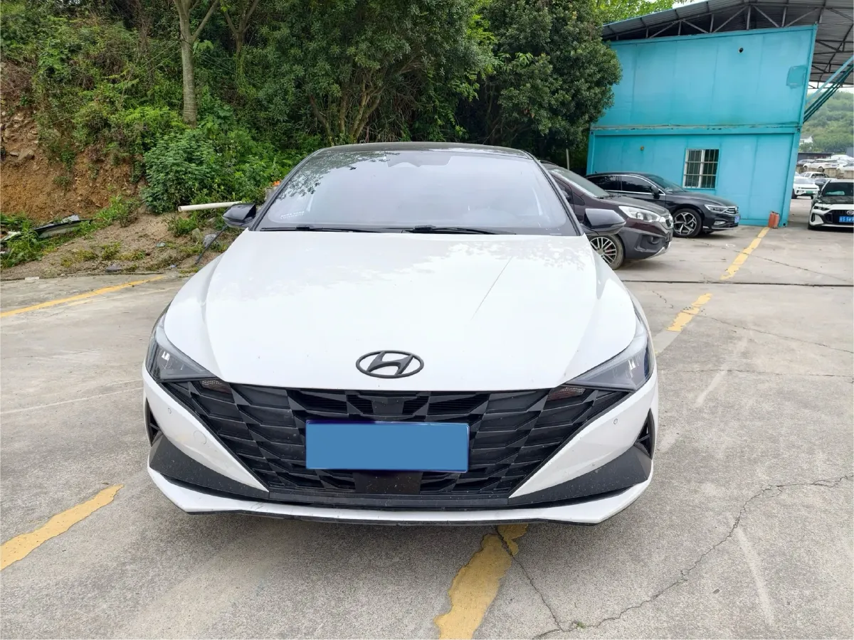 2022 Hyundai Elantra 1.5L 115HP L4 CVT,autocango,china used car exporter,china ev exporter,chinese used car exporter,chinese used ev exporter