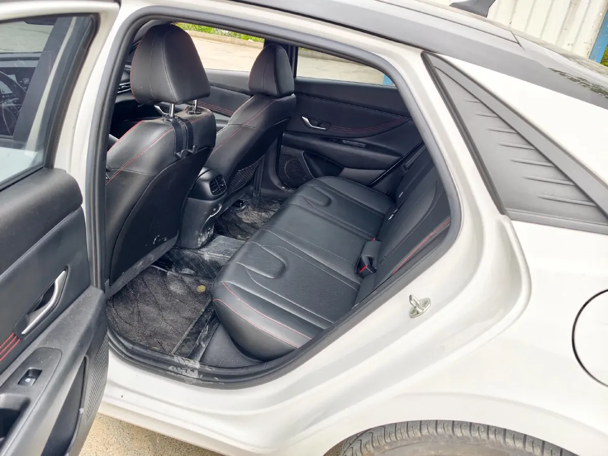 2022 Hyundai Elantra 1.5L 115HP L4 CVT,autocango,china used car exporter,china ev exporter,chinese used car exporter,chinese used ev exporter