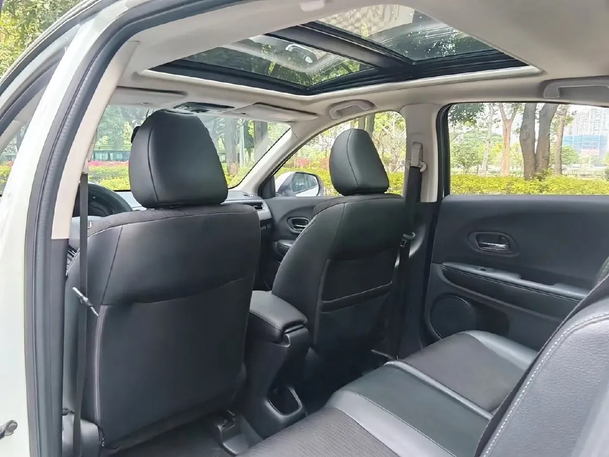 2020 Honda Vezel 1.5L 131HP L4 CVT,autocango,china used car exporter,china ev exporter,chinese used car exporter,chinese used ev exporter