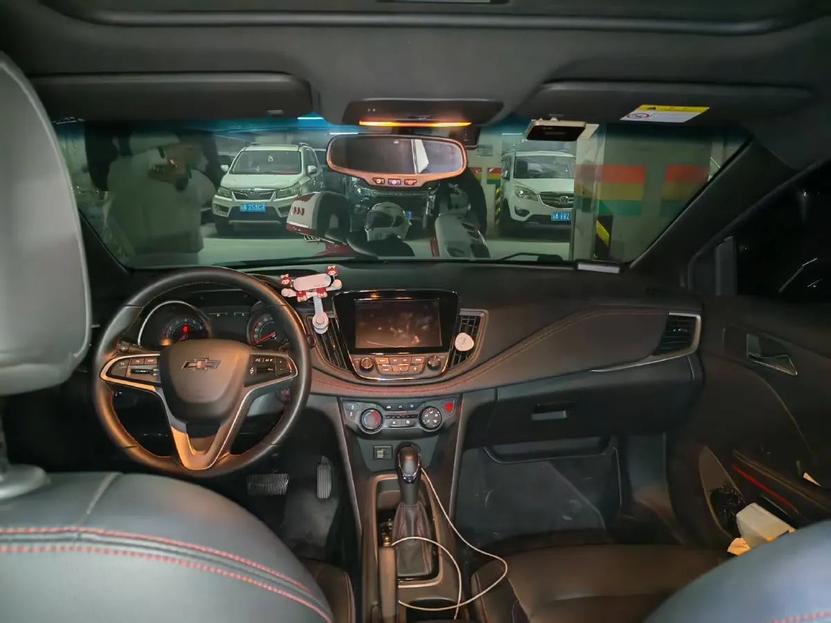 2019 Chevrolet Monza 1.3T 163HP L3 6AT,autocango,china used car exporter,china ev exporter,chinese used car exporter,chinese used ev exporter