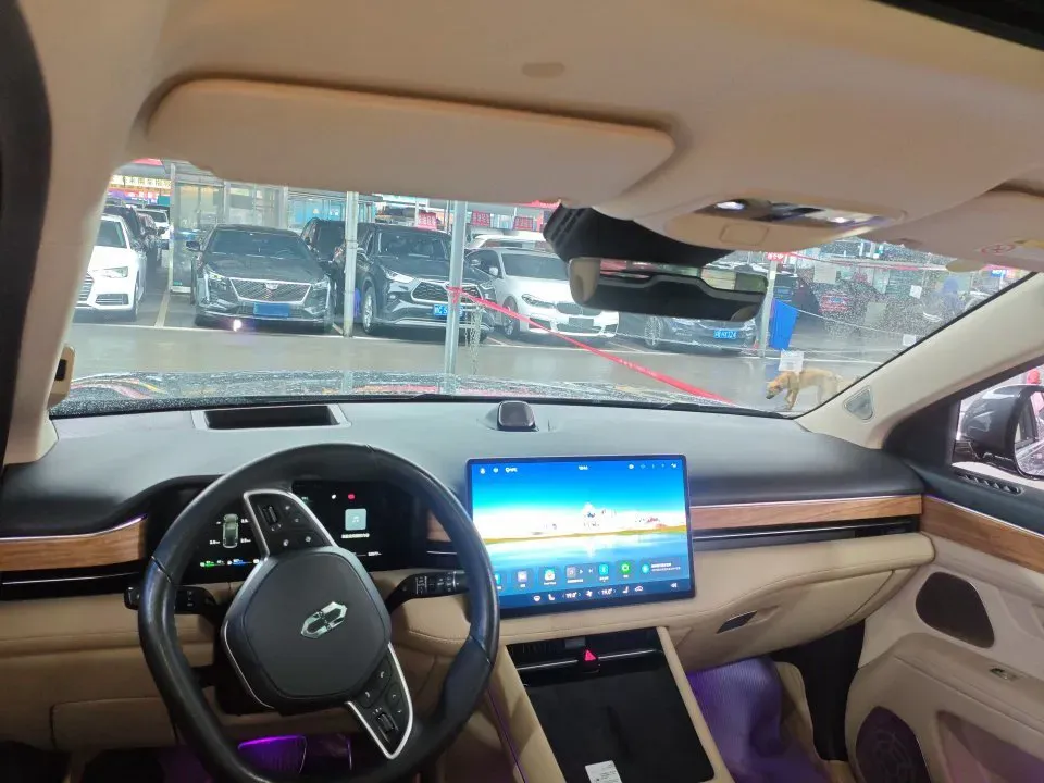 2022 Volvo S60 2.0T 197HP L4 8AT,autocango,china used car exporter,china ev exporter,chinese used car exporter,chinese used ev exporter