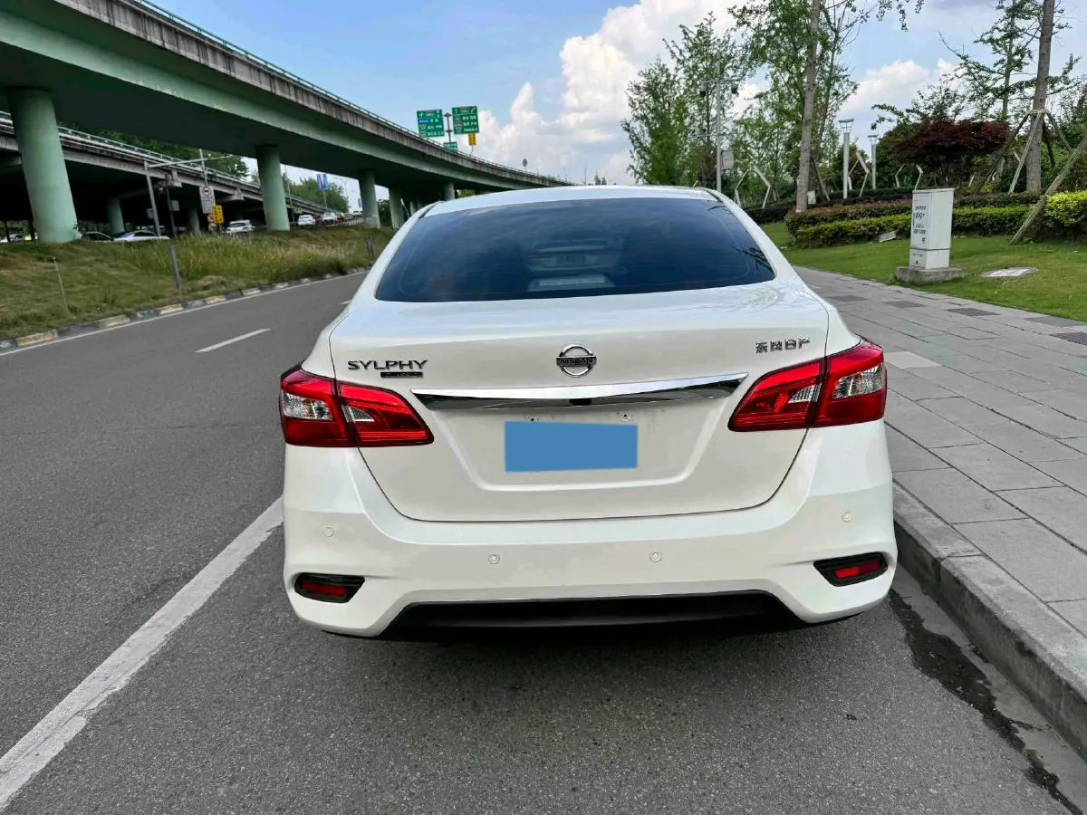 2022 Nissan Sylphy 1.6L 122HP L4 CVT,autocango,china used car exporter,china ev exporter,chinese used car exporter,chinese used ev exporter