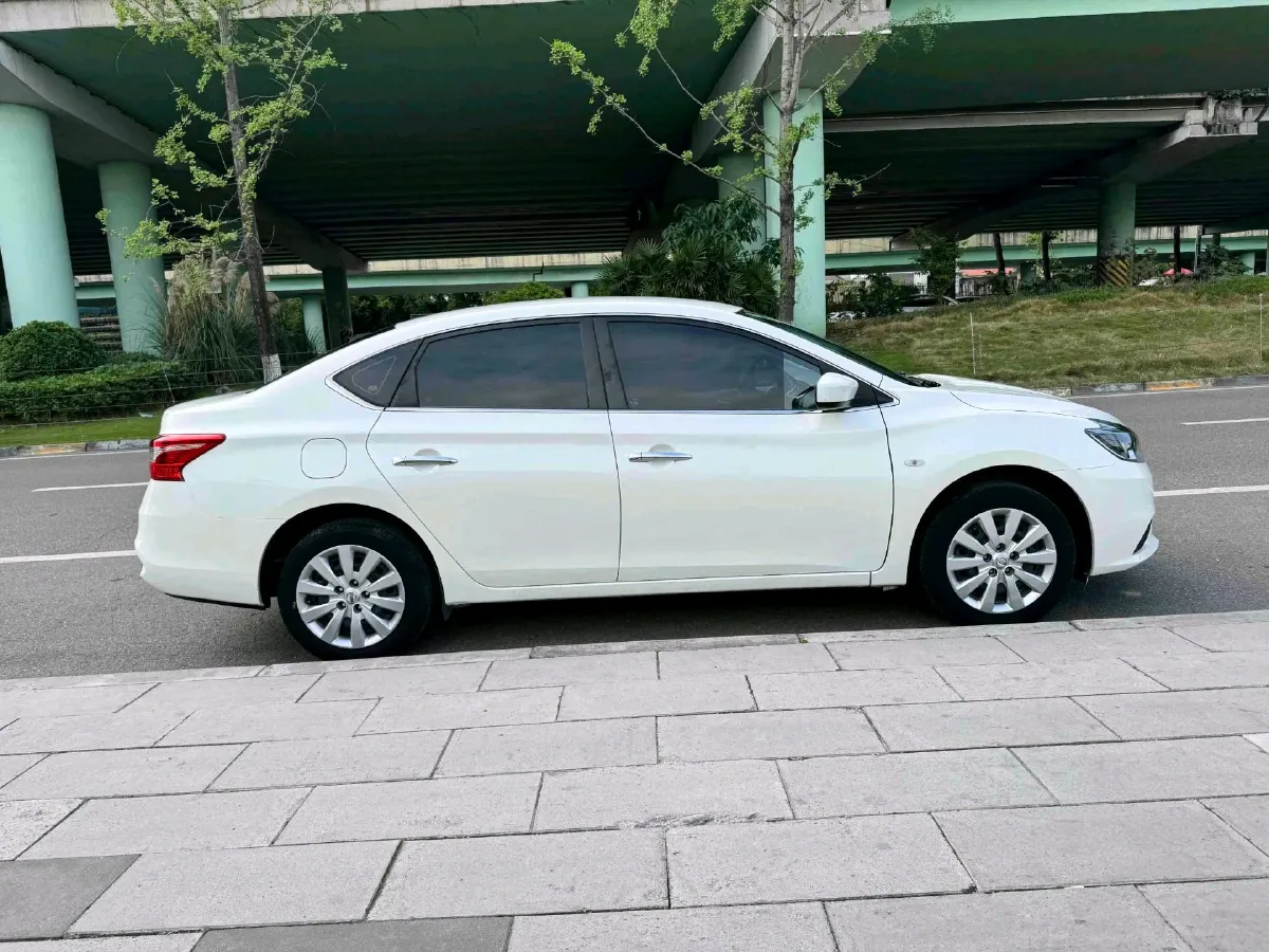 2022 Nissan Sylphy 1.6L 122HP L4 CVT,autocango,china used car exporter,china ev exporter,chinese used car exporter,chinese used ev exporter