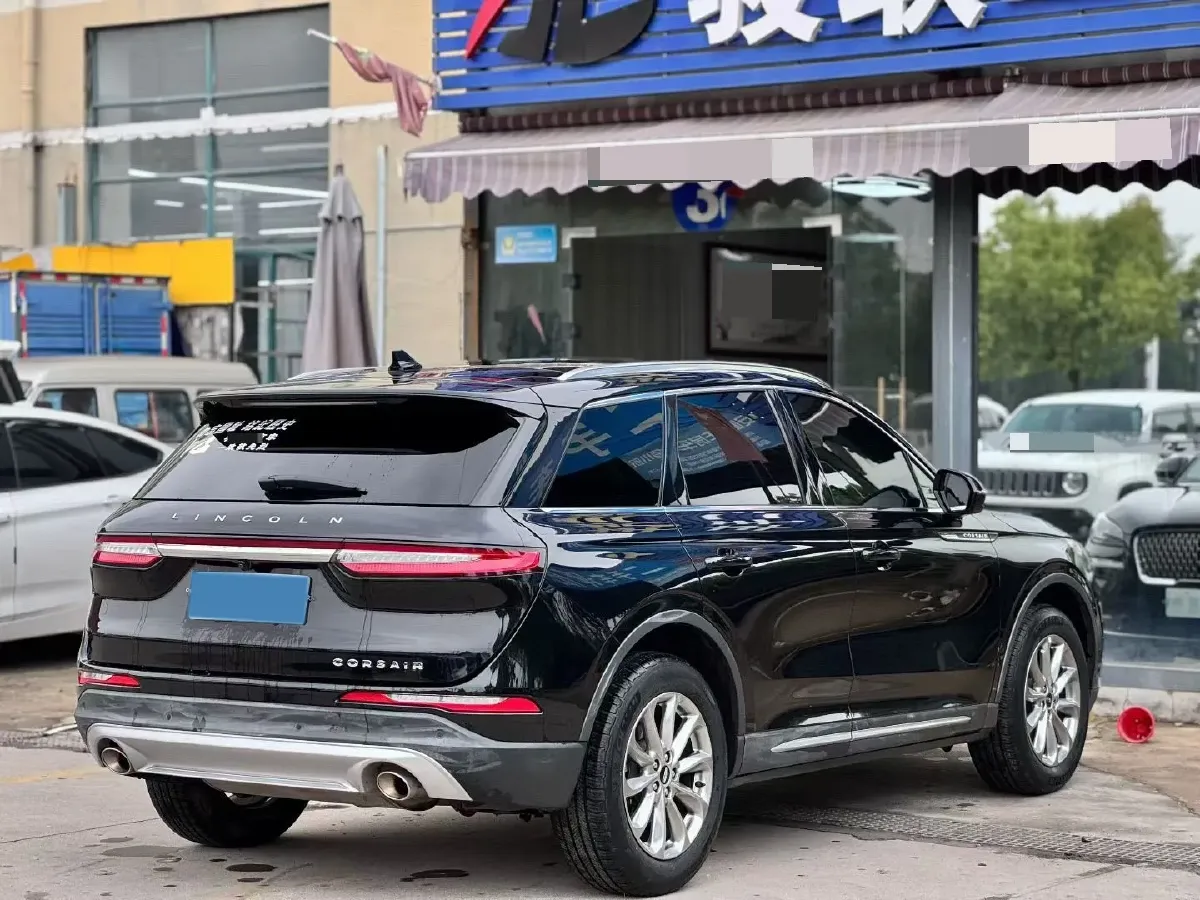 2021 Lincoln Corsair 2.0T 245HP L4 8AT,autocango,china used car exporter,china ev exporter,chinese used car exporter,chinese used ev exporter