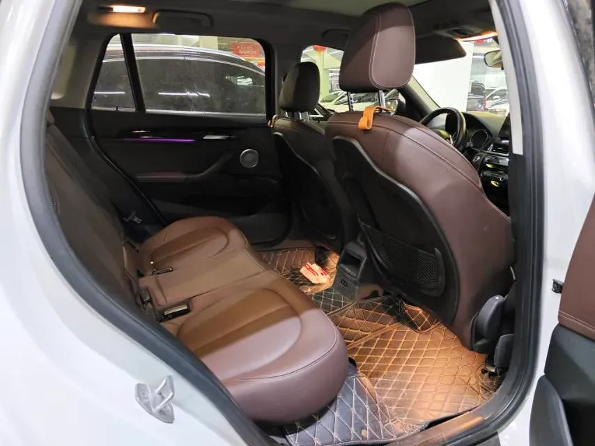 2021 BMW X1 1.5T 140HP L3 7DCT,autocango,china used car exporter,china ev exporter,chinese used car exporter,chinese used ev exporter