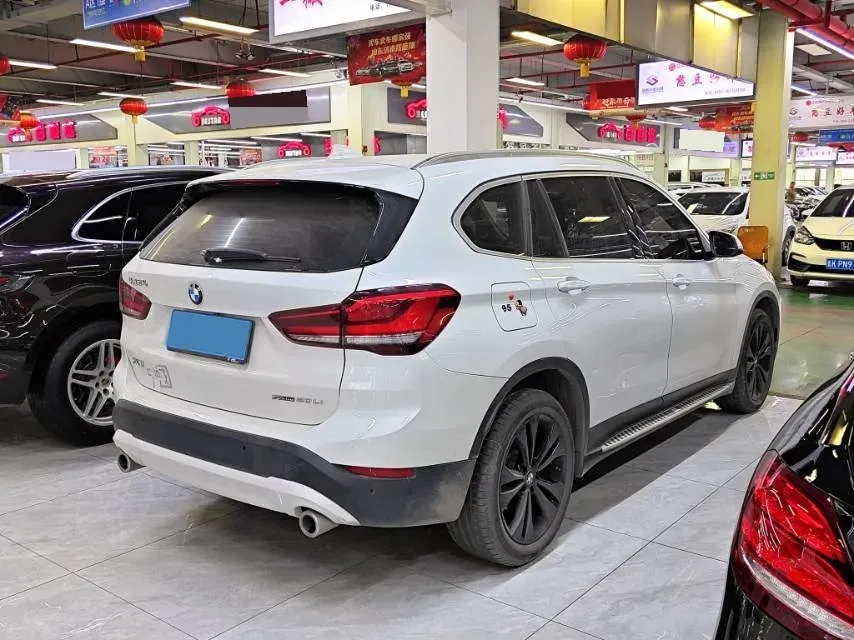 2021 BMW X1 1.5T 140HP L3 7DCT,autocango,china used car exporter,china ev exporter,chinese used car exporter,chinese used ev exporter